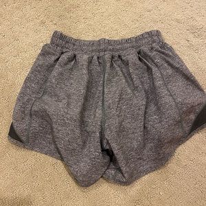 Lululemon Hotty-Hot Shorts 4” (grey) Size 2